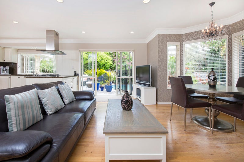 20 Jane Eyre Drive, Somerville, Auckland - Carousel 26