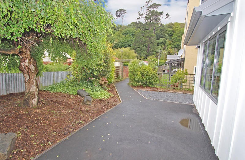 542 Leith Street, North Dunedin, Dunedin - Carousel 20