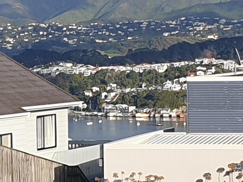 24 Arahanga Grove, Maupuia, Wellington - Carousel 9