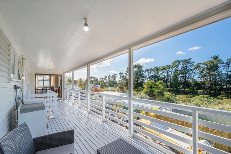 78 Ennis Avenue, Pakuranga Heights, Auckland - Carousel 1