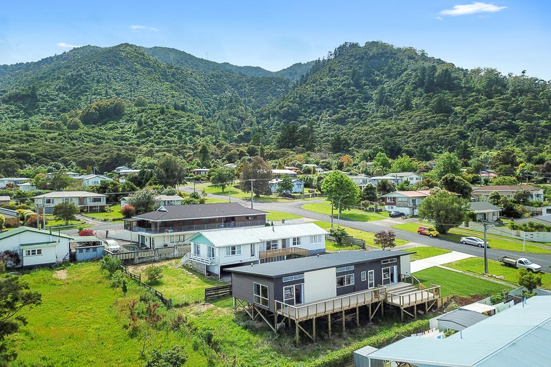 10 Burgess Street, Te Aroha, Te Aroha - Carousel 2