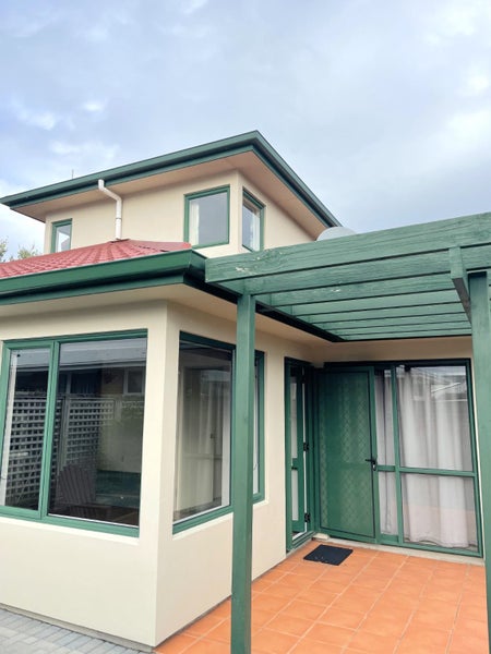 73A Devonshire Road, Miramar, Wellington - Carousel 18