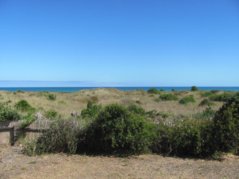 9 Kent Avenue, Waitārere Beach, Levin - Carousel 8