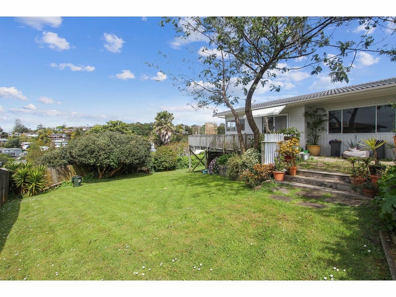 2/57 CORONATION RD, Hillcrest, Auckland - Carousel 1