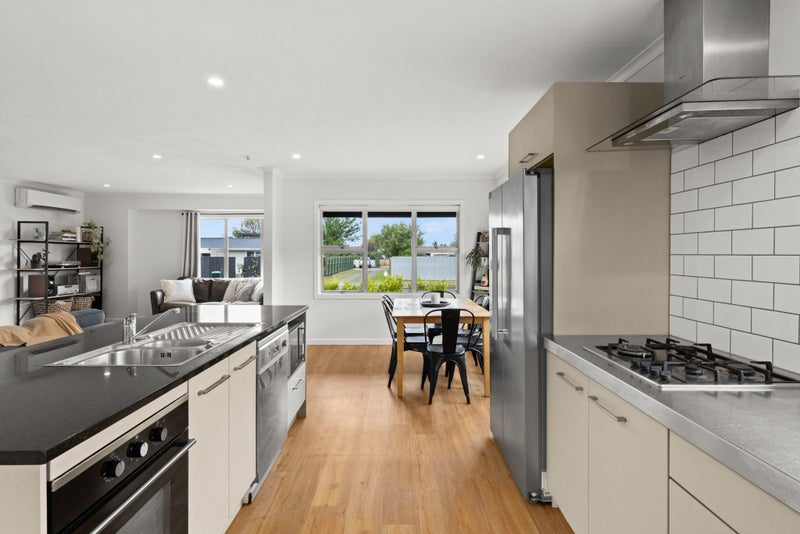 910 Ebbett Street, Raureka, Hastings - Carousel 2