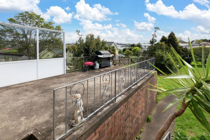 56 Gibraltar Street, Howick, Auckland - Carousel 19