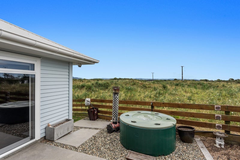 28 Bunyan Road, Coastlands, Whakatane - Carousel 44