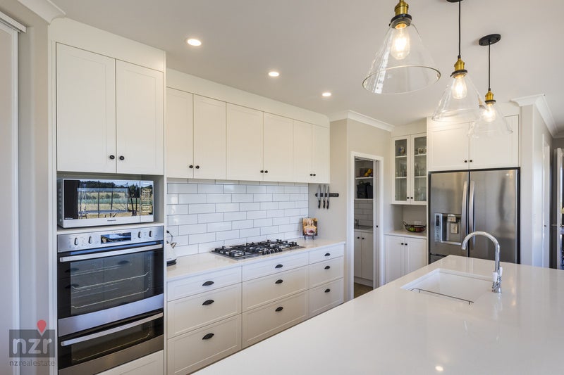 601 Cemetery Road, Sanson, Palmerston North - Carousel 2