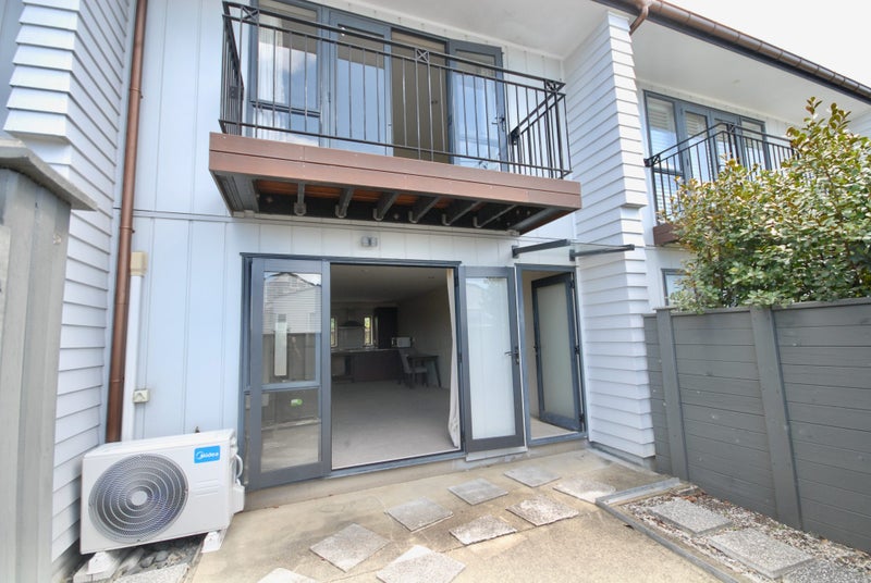 7/3 Burton Street, Grafton, Auckland - Carousel 1