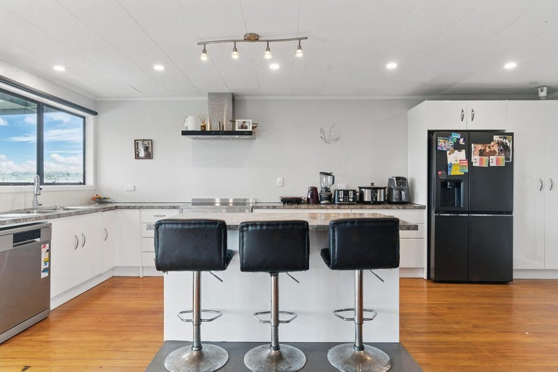 307 Campbell Road, Te Puke - Carousel 2