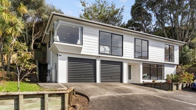4/54 Agincourt Street, Glenfield, Auckland - Carousel 1