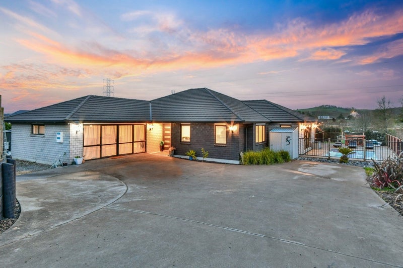 44 Millstone Lane, Pokeno - Carousel 1