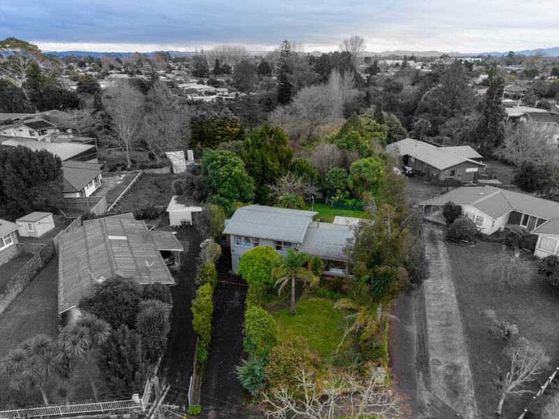 11 Sussex Street, Chartwell, Hamilton - Carousel 2
