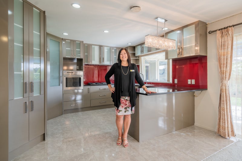 12 De Havilland Drive, Goodwood Heights, Auckland - Carousel 23