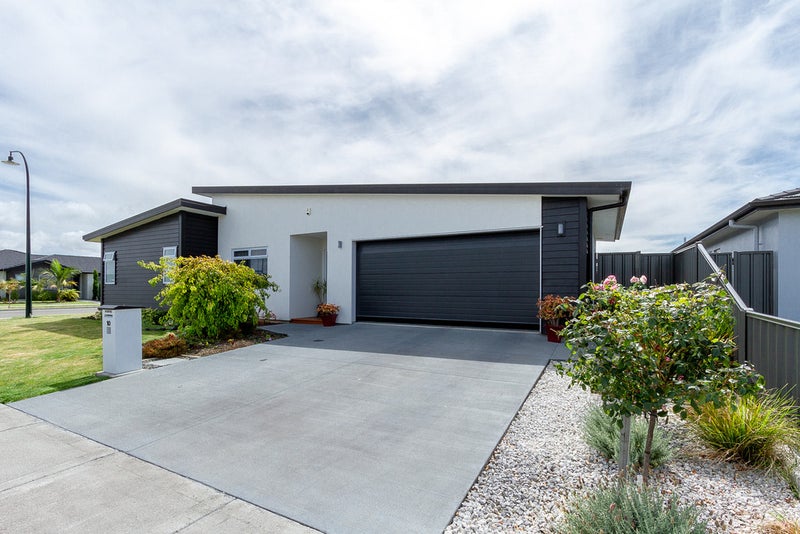 10 Waimakariri Drive, Awatoto, Napier - Carousel 1