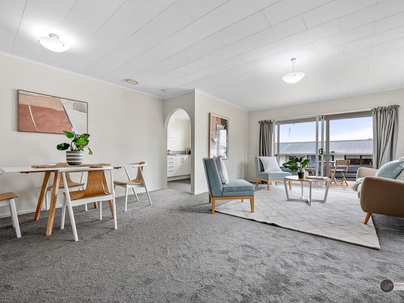 79B Park Road, Belmont, Lower Hutt - Carousel 2