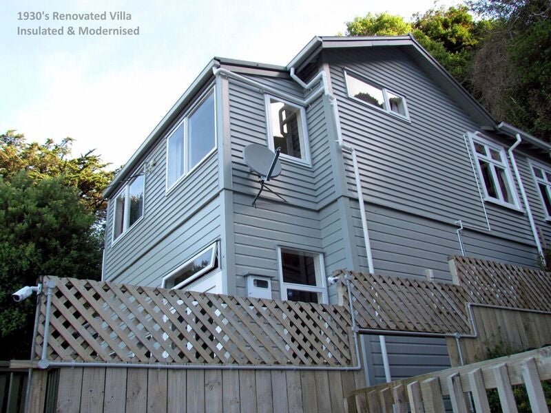 17 Koromiko Road, Aro Valley, Wellington - Carousel 1