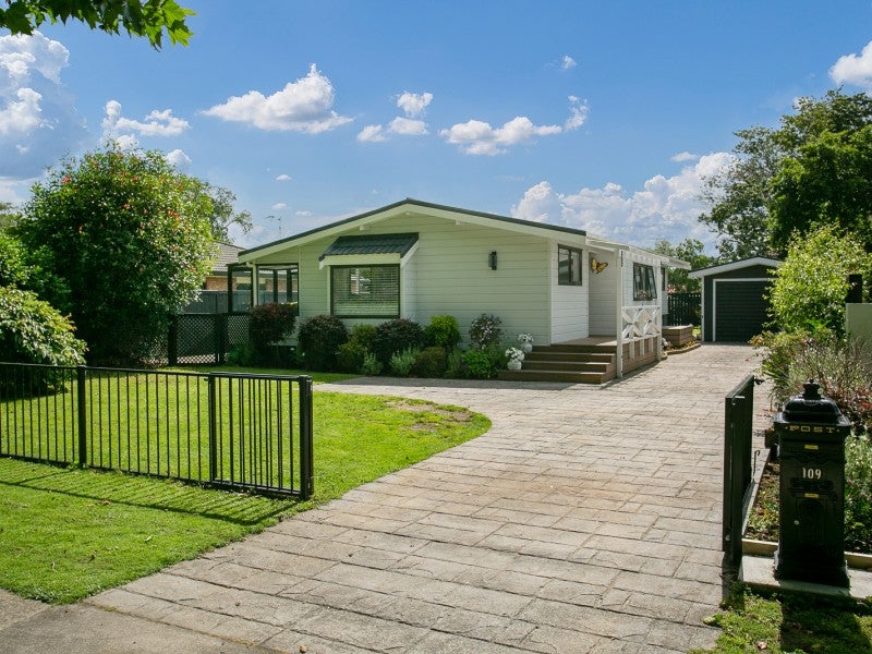 109 Hall Street, Cambridge, Cambridge - Carousel 2