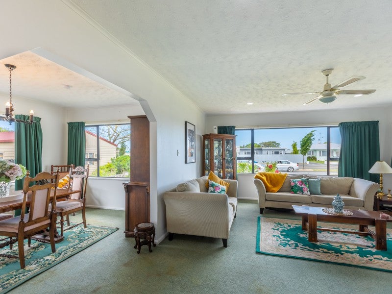 231 Kennedy Road, Onekawa, Napier - Carousel 2