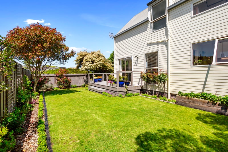 25A Cedar Street, Maungaraki, Lower Hutt - Carousel 2