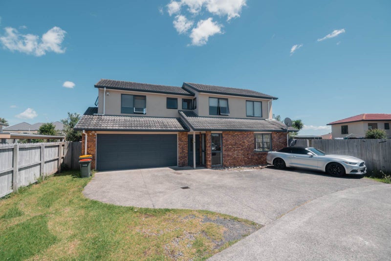 18 Pitt Avenue, Clendon Park, Auckland - Carousel 1