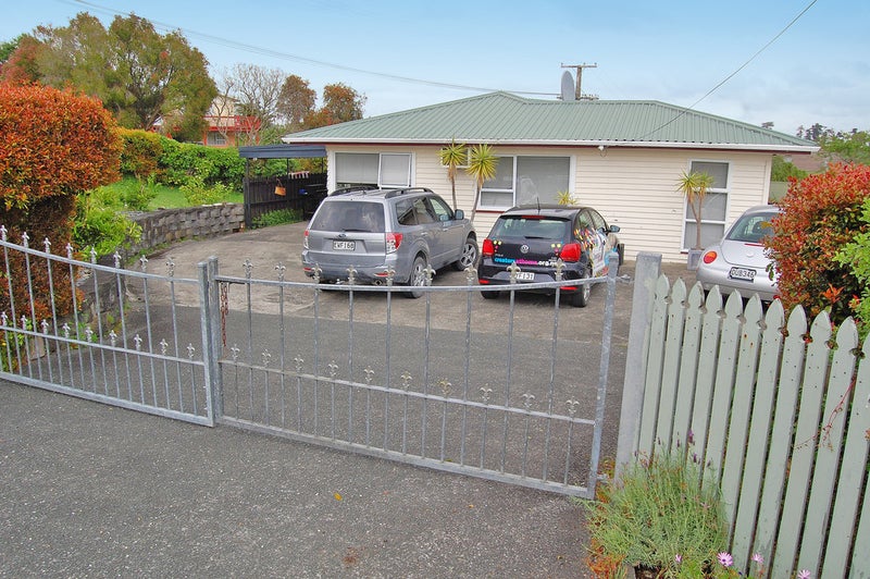 2 Hastie Lane, Kaiwaka - Carousel 1