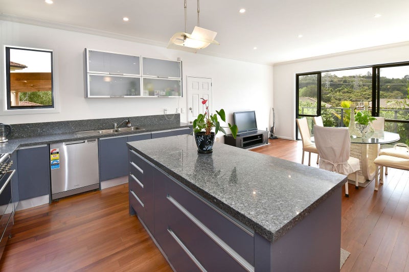 11 Cuthill Close, Albany, Auckland - Carousel 2