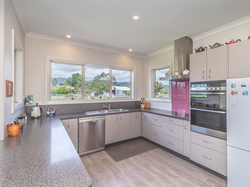514 Arapaepae Road, OHAU, LEVIN - Carousel 2