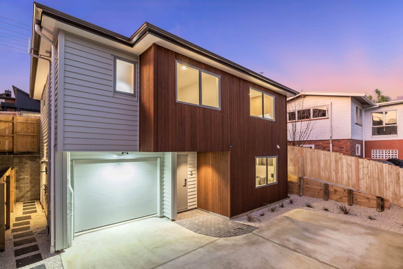 2C Marina Road, Torbay, Auckland - Carousel 1