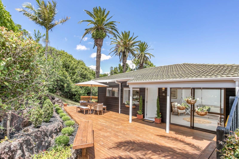 47A Nihill Crescent, Mission Bay, Auckland - Carousel 2