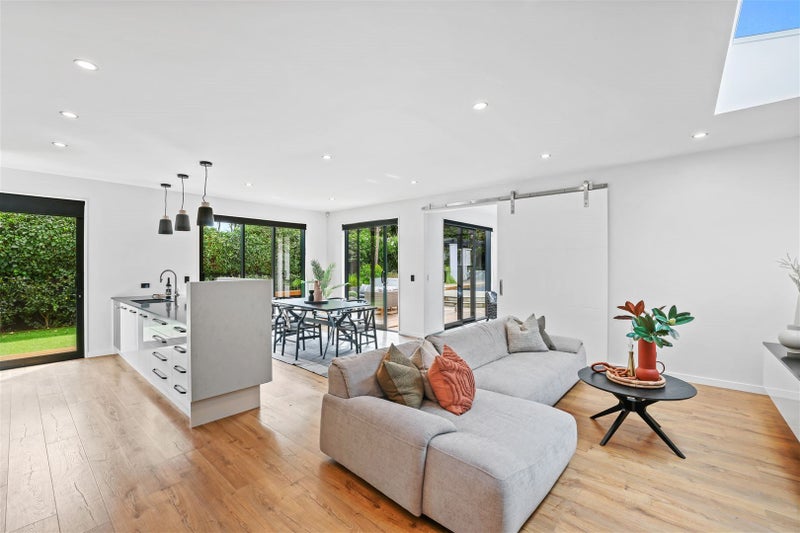 20 Barlow Street, Ilam, Christchurch - Carousel 28
