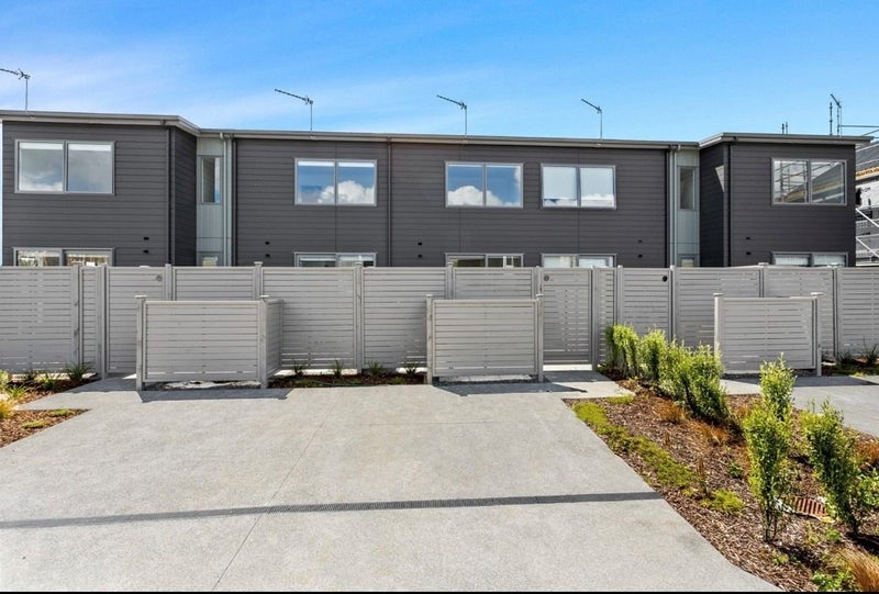 5 Park Green Avenue, Rosehill, Papakura - Carousel 8