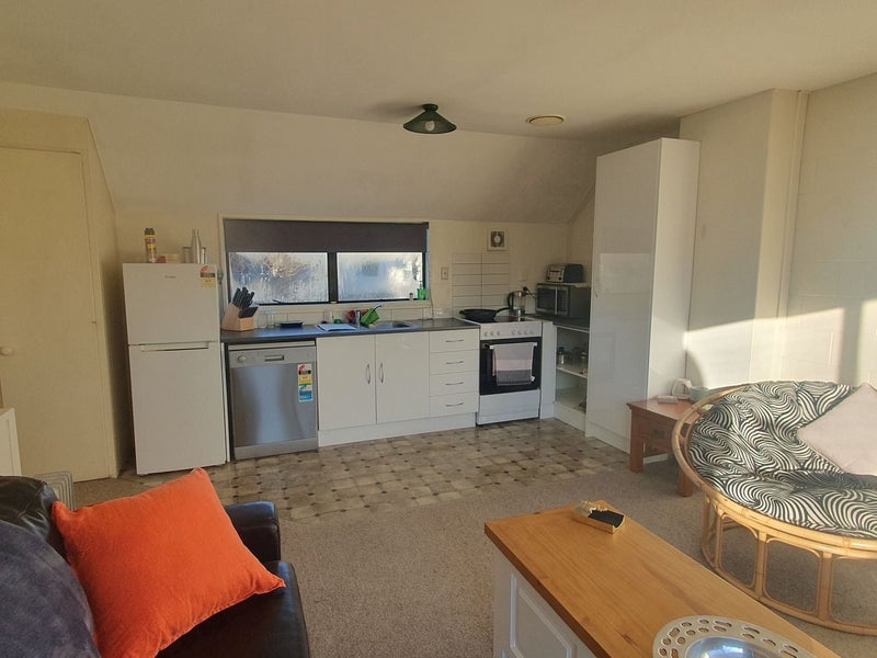 1/496 Selwyn Street, Christchurch Central, Christchurch - Carousel 2