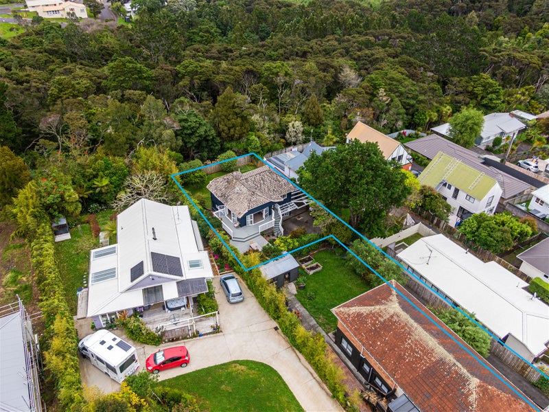 1/18 Coroglen Avenue, Birkenhead, Auckland - Carousel 21