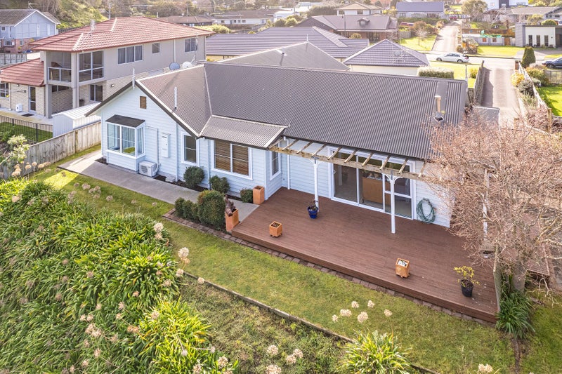 12 St Johns Heights, Otamatea, Whanganui - Carousel 1