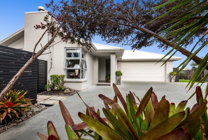 5 Courtney Lane, Warkworth - Carousel 1