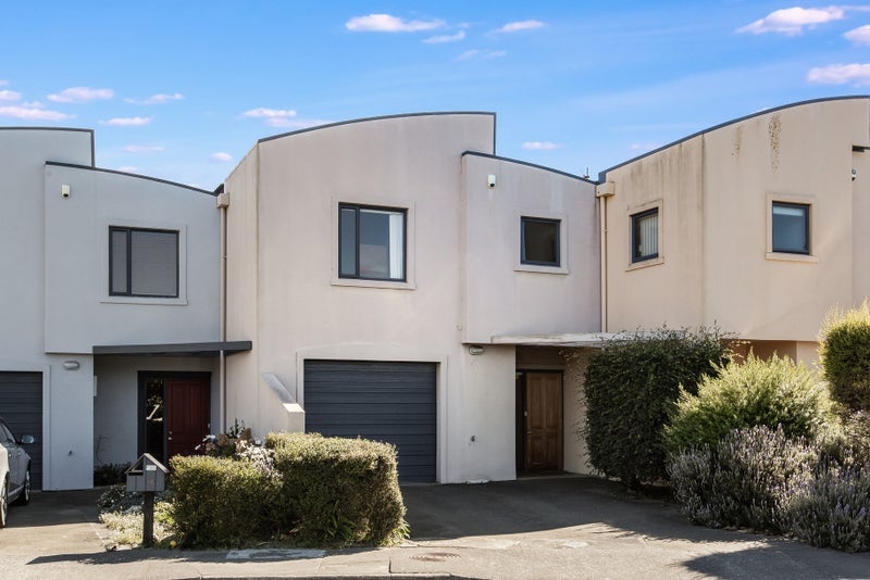 14 Marina View, Paremata, Porirua - Carousel 1