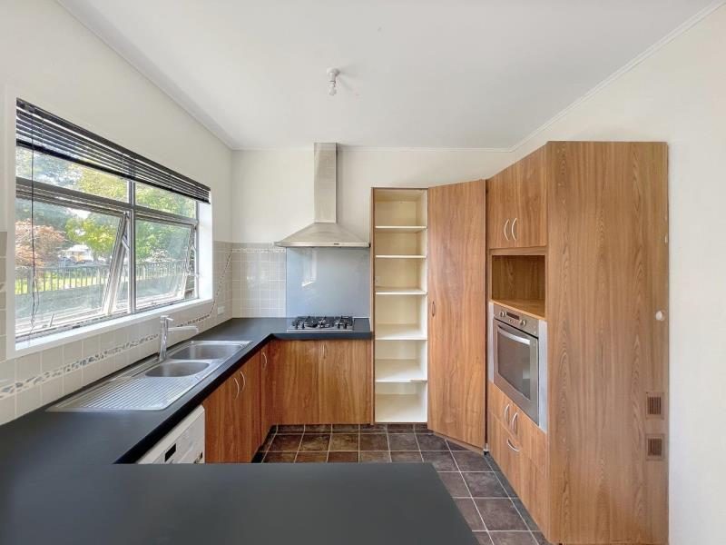 111 Albert Street, Hamilton East, Hamilton - Carousel 2