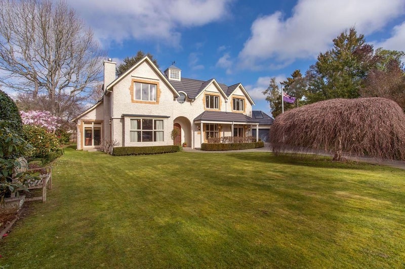 39 Kirkwood Avenue, Upper Riccarton, Christchurch - Carousel 1