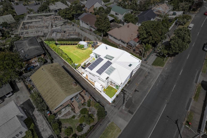 39 Riddell Road, Glendowie, Auckland - Carousel 2