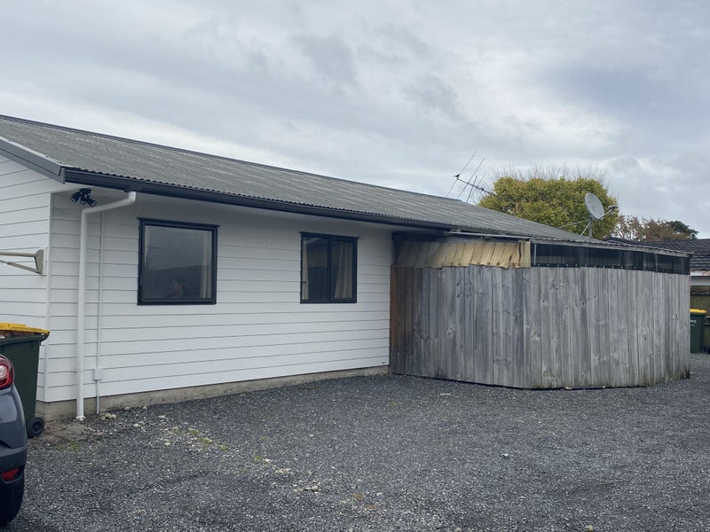 71A Wintere Road, Papatoetoe, Auckland - Carousel 1