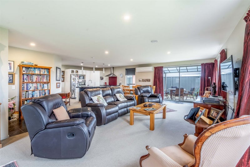45 Church Street, Winton, Winton - Carousel 2