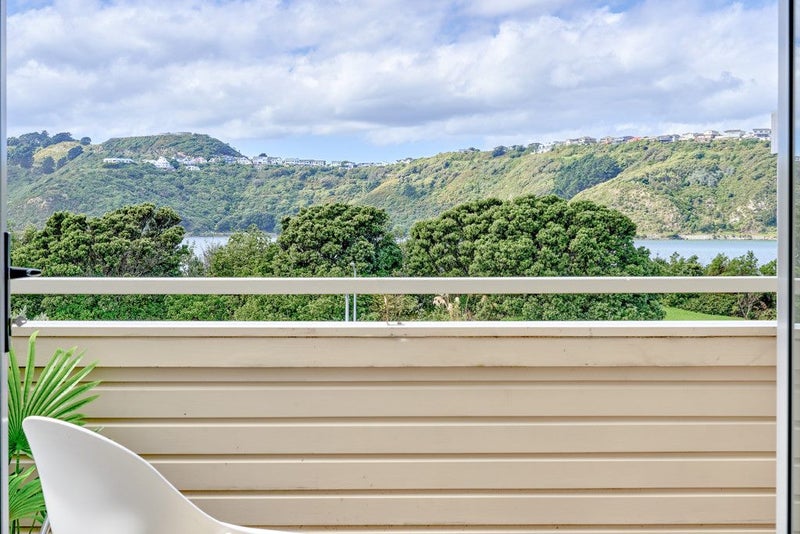40/305 Evans Bay Parade, Hataitai, Wellington - Carousel 2