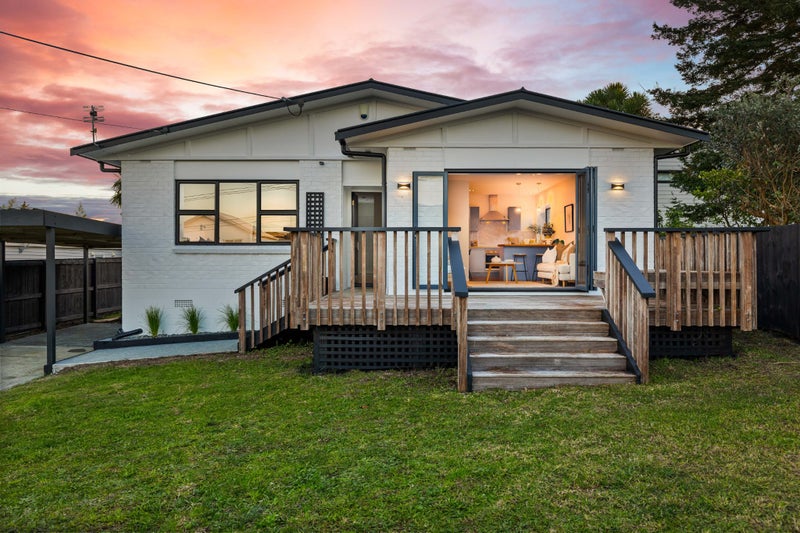 344 Glengarry Road, Glen Eden, Auckland - Carousel 1