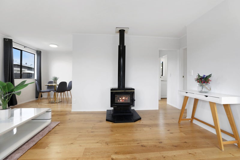 42 Rotokawa Street, Taupō - Carousel 2