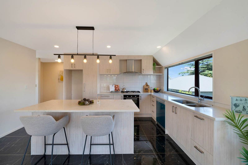 1/218 Balmoral Road, Balmoral, Auckland - Carousel 2