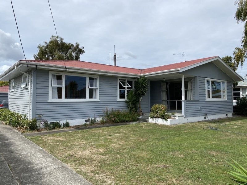 17 Lybster Street, Blenheim - Carousel 1
