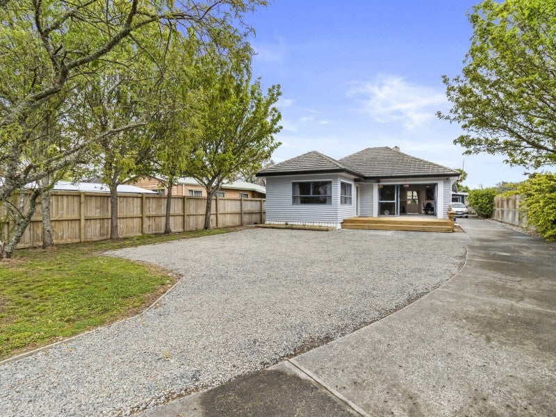 221 Dey Street, Hamilton East, Hamilton - Carousel 2