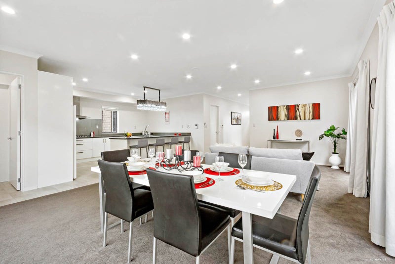 12 Sunshine Lane, Flat Bush, Auckland - Carousel 2