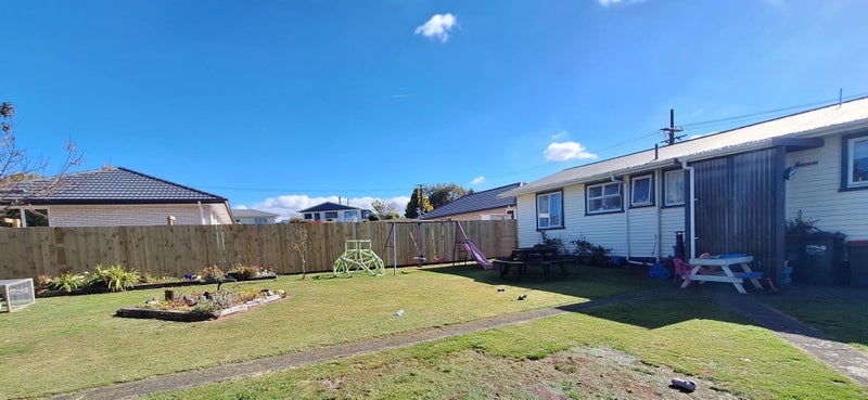 99 Hathaway Street, Stratford - Carousel 29